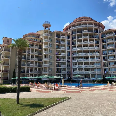 Atrium 402 Elenite One Bedroom Apartmán Sveti Vlas