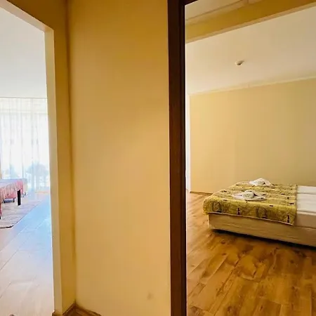 Atrium 402 Elenite One Bedroom Apartmán Sveti Vlas